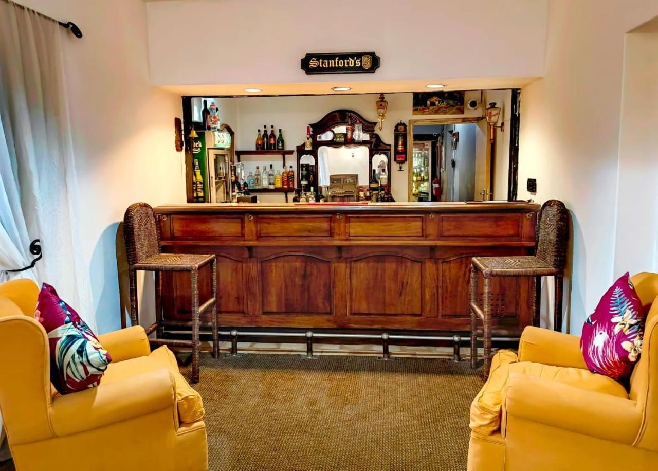 Albertinia Hotel Kültér fotó
